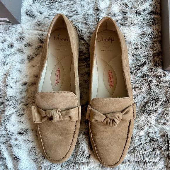 Amalfi Beige Suede Loafers, size 8.5 - Picture 2 of 5